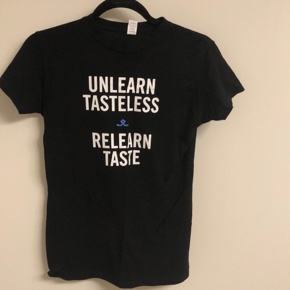 Tultex T-shirt Size M Color Black Blue White